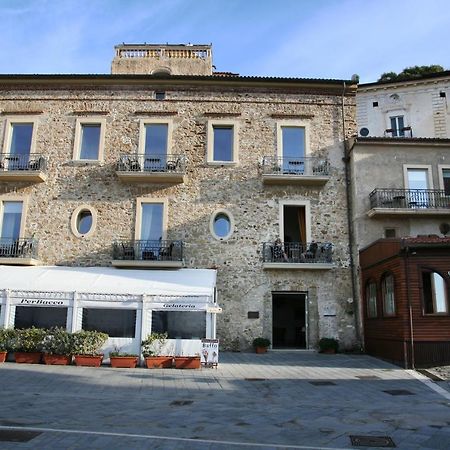 Apartamento Palazzetto Florio 1810 Santa Maria di Castellabate Exterior foto