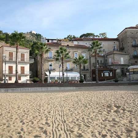 Apartamento Palazzetto Florio 1810 Santa Maria di Castellabate Exterior foto